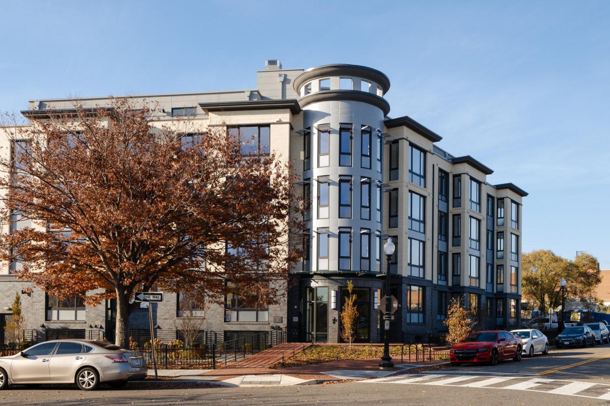 Reside Navy Yard, A Wyndham Residence Washington Exterior photo